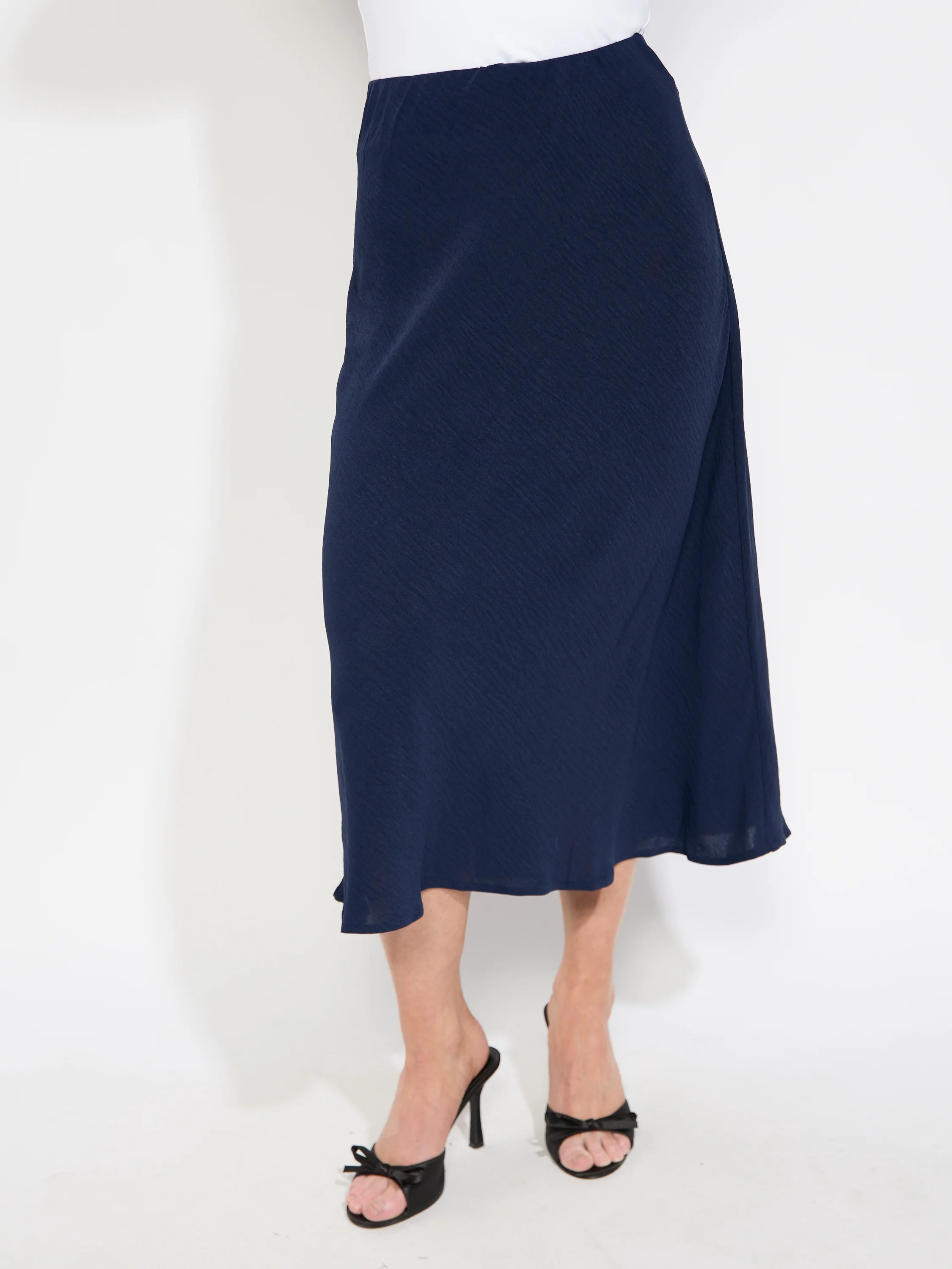 Annie Airflow Midi Skirt - Image 3