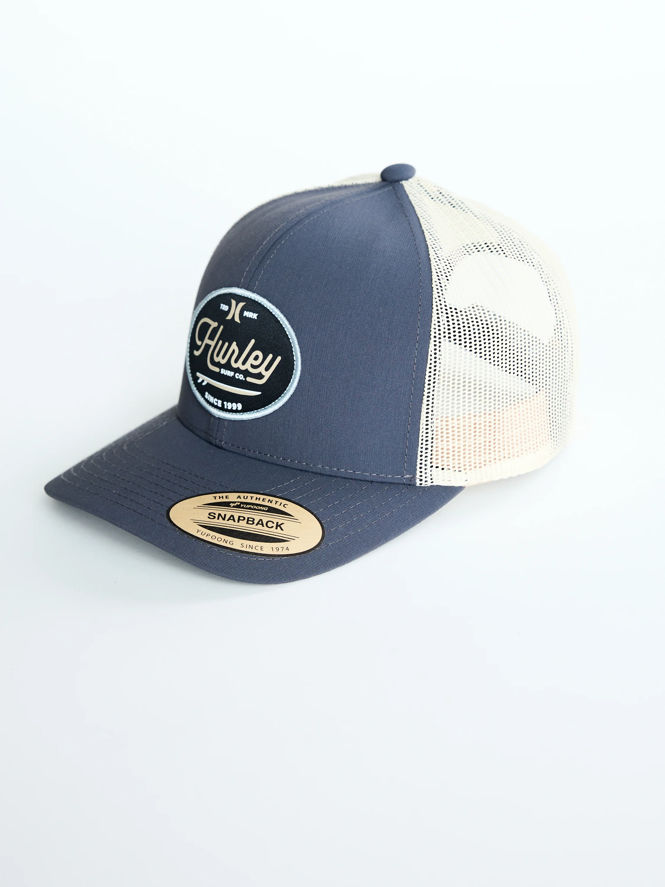 Hurley Beach Break Trucker Hat - Image 2