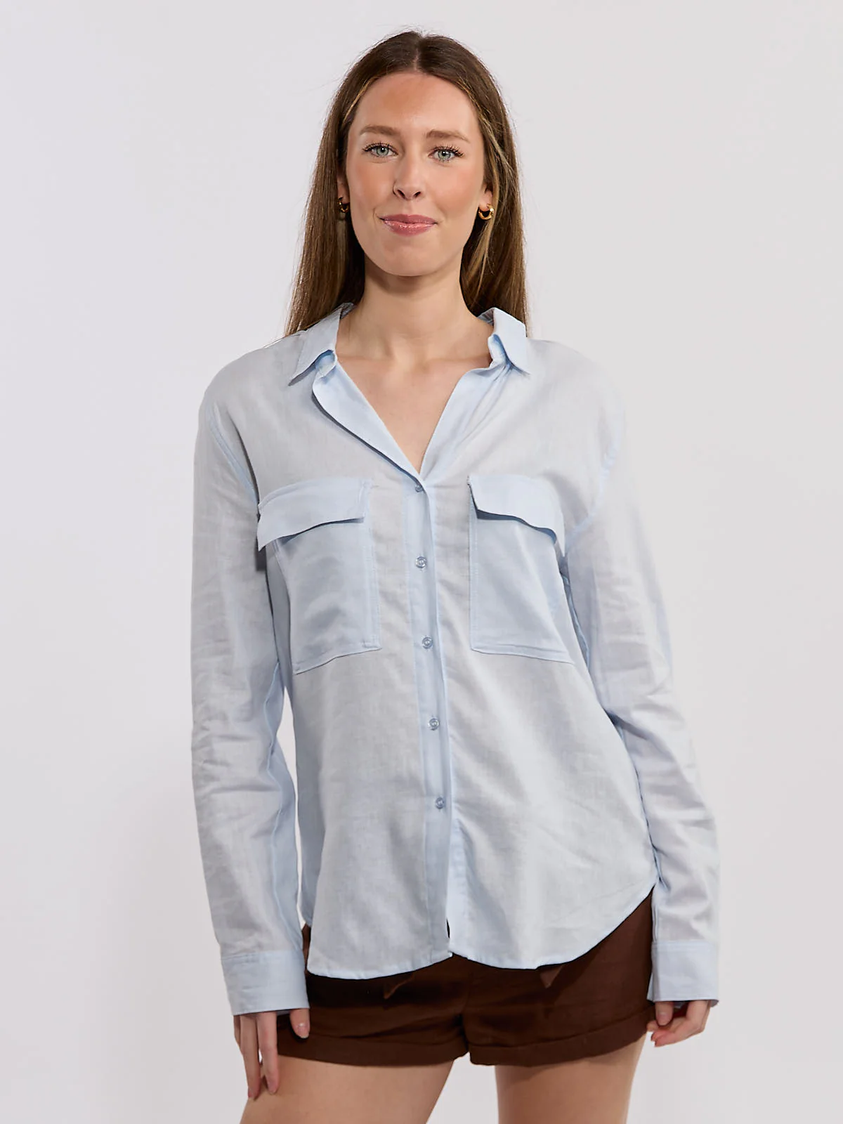 Long Sleeve Two Pocket Linen Blouse - Image 2