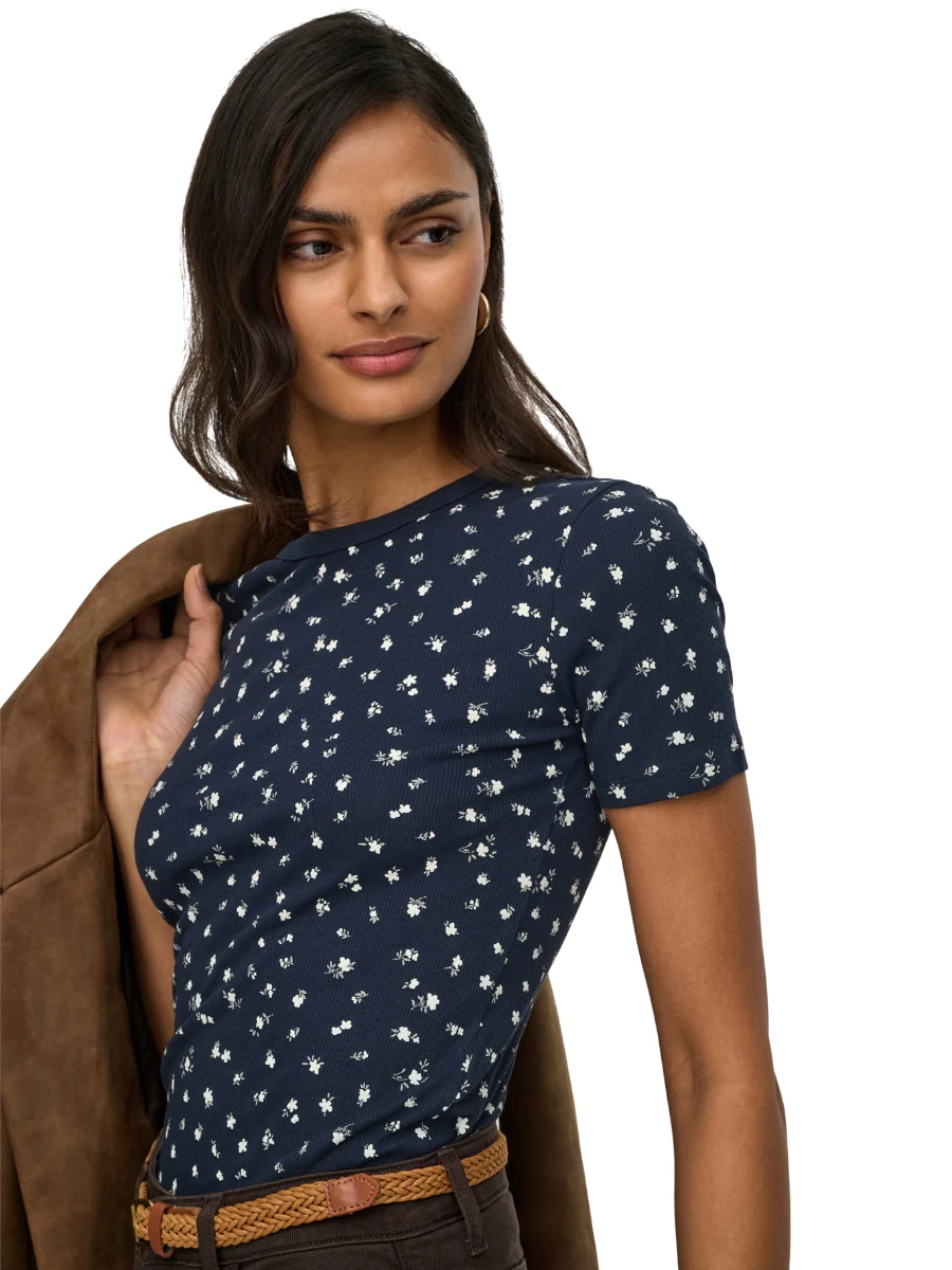 Lucky Short Sleeve Printed T-Shirt - Image 4