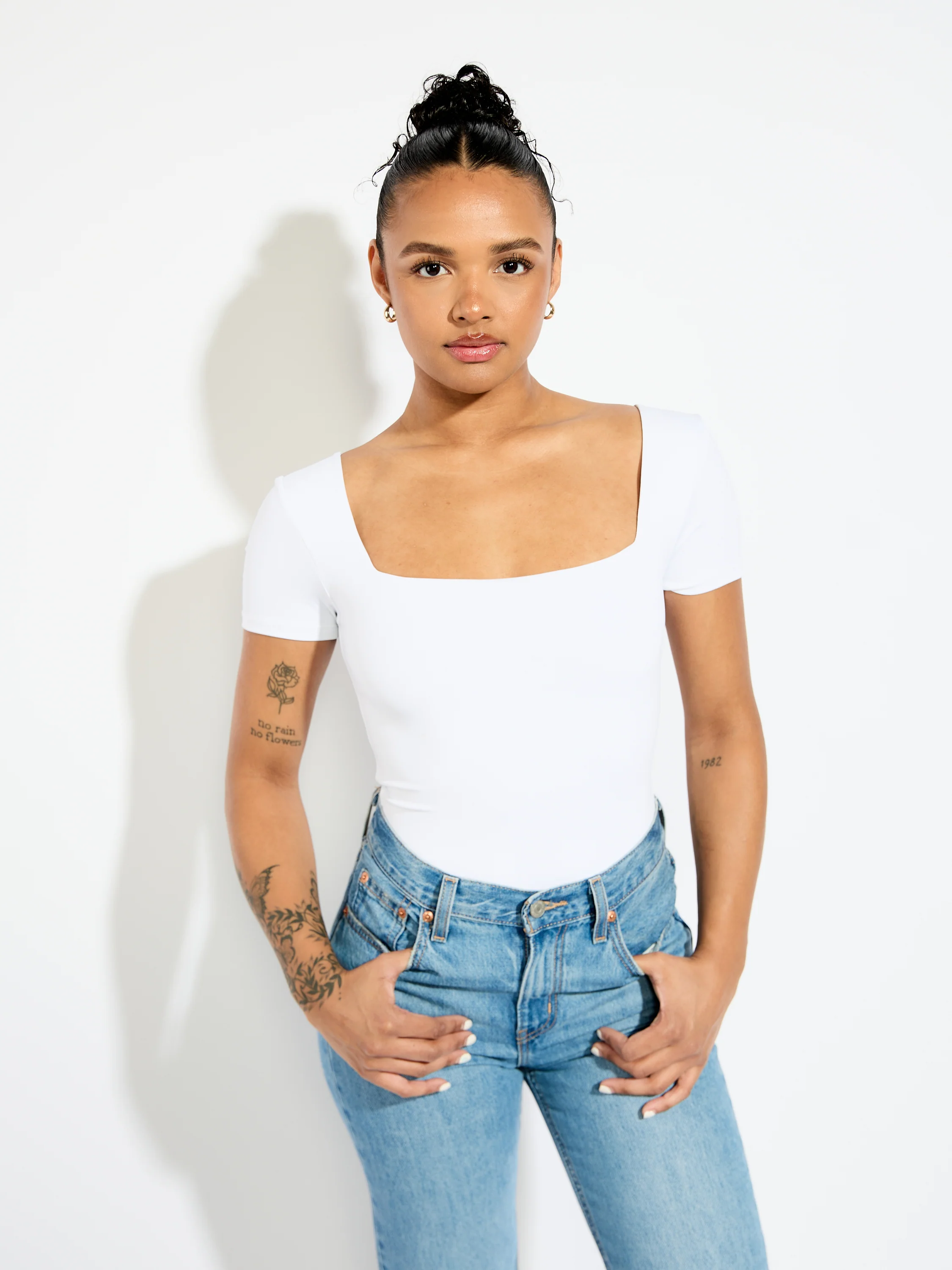 Second Skin Stacy Square Neck Short Sleeve Bodysuit - Image 7